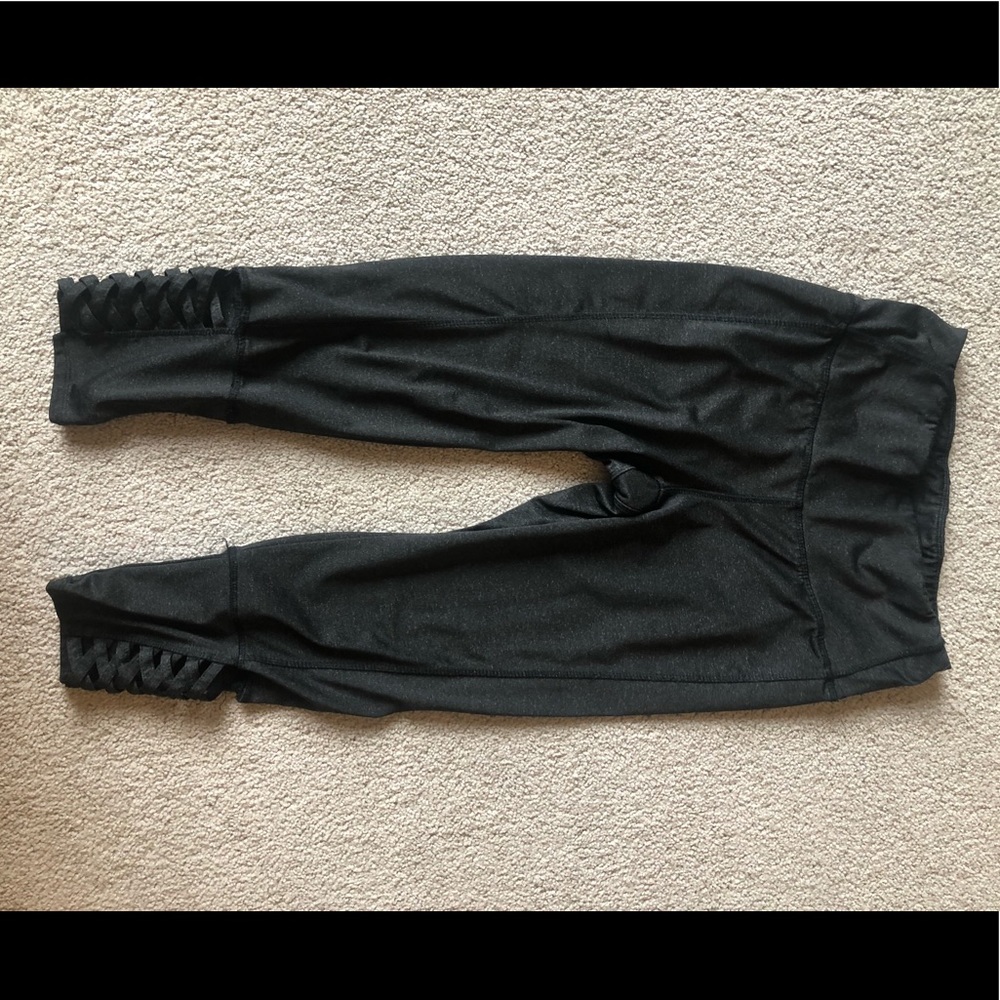 cropped leggings (still available)